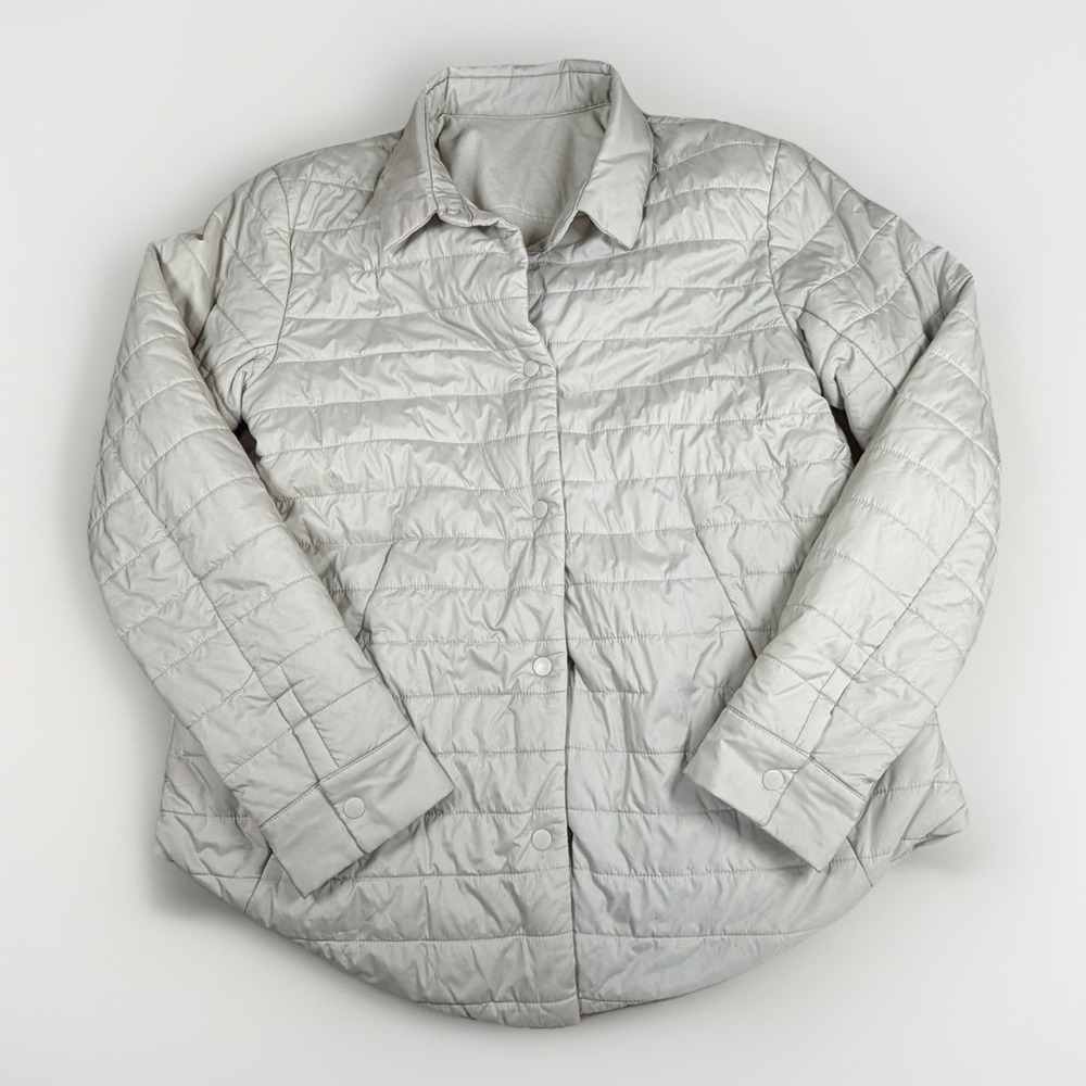 Lululemon Switch Please Quilted Jacket‎  Womens 4 Reversible Jacket Beige